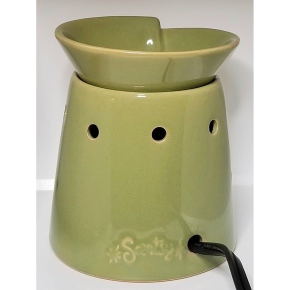 Scentsy Wax Warmer Greenwich Mid Size New in Box - Picture 6 of 12